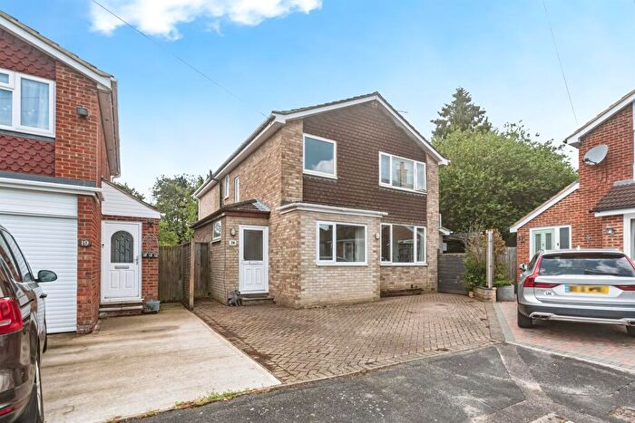 6 Bedroom Detached House For Sale In Croft Road, Oakley, Basingstoke, RG23