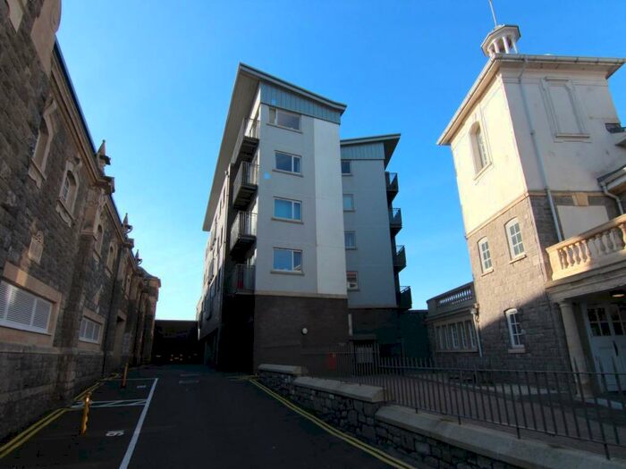 2 Bedroom Flat To Rent In Knightstone Beacon, Knightstone Causeway, Weston-super-Mare, BS23