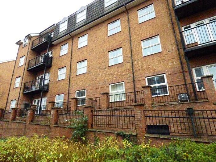 2 Bedroom Flat To Rent In The Academy Holly Street, Luton, LU1