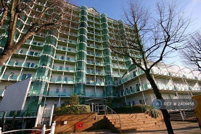 2 Bedroom Flat To Rent In Sydney Road, London, EN2