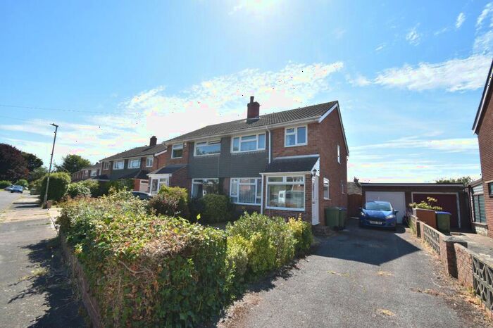 3 Bedroom Semi-Detached House To Rent In Castle View Road, Fareham, Hampshire, PO16
