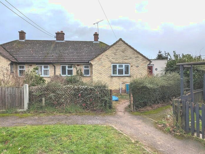 2 Bedroom Semi-Detached Bungalow For Sale In Tymmes Place, Hasketon, Woodbridge, IP13