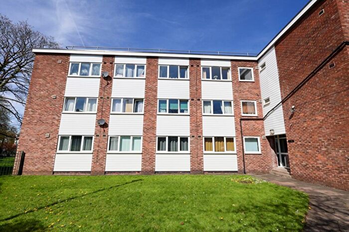 2 Bedroom Flat To Rent In Milton Lodge, Upper Chorlton Road, M16