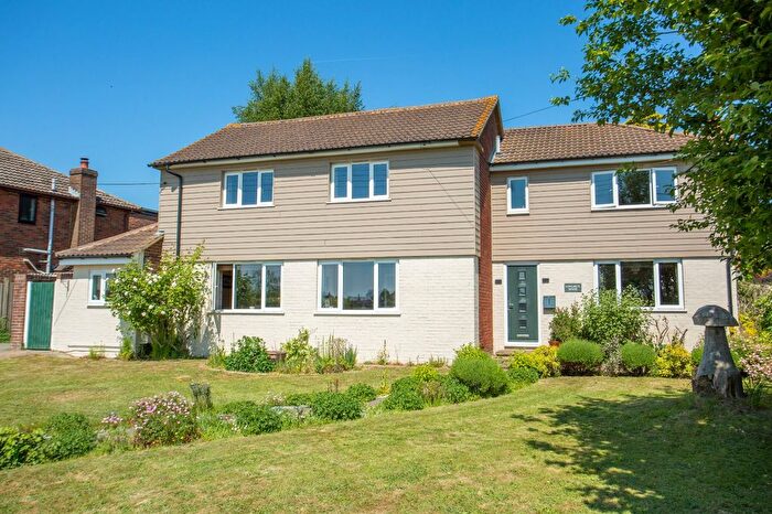 4 Bedroom Detached House For Sale In Longmete Road, Canterbury, CT3
