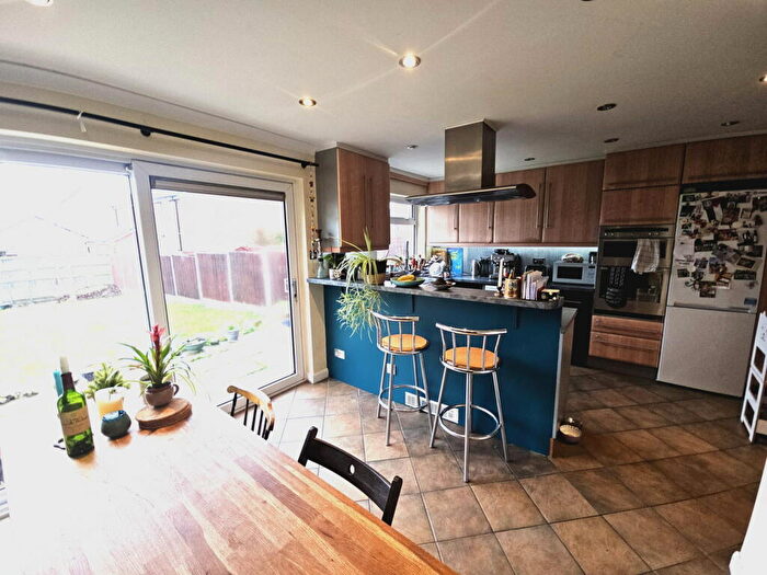 3 Bedroom End Of Terrace House For Sale In High Street, Arlesey, SG15