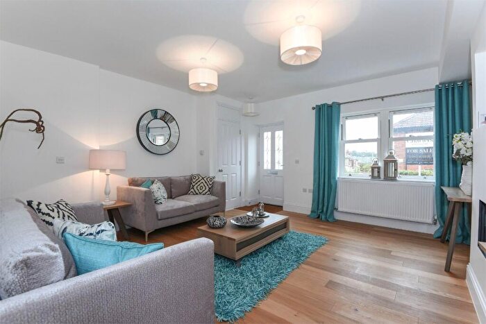 3 Bedroom Terraced House For Sale In Western Road, Fulflood, Winchester, Hampshire, SO22