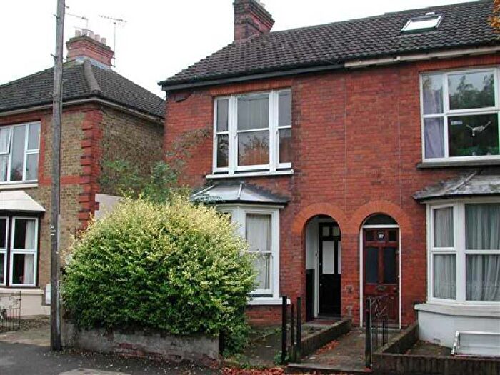2 Bedroom Terraced House To Rent In Douglas Road, Maidstone, Kent, ME16