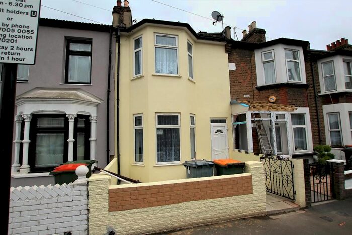 2 Bedroom Terraced House To Rent In Woodstock Road, Forest Gate, London, E7
