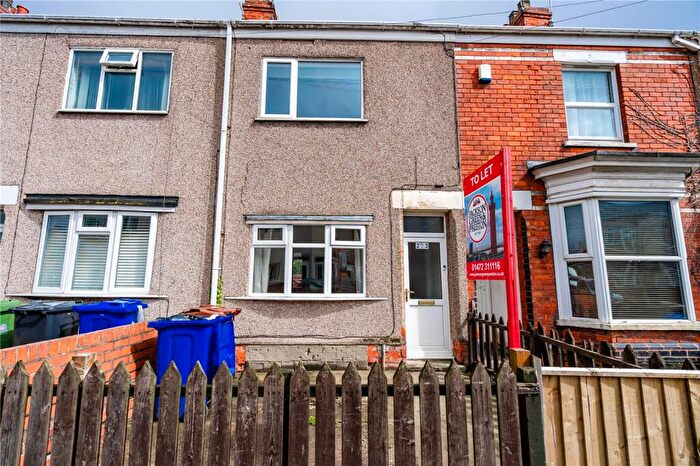 3 Bedroom Terraced House To Rent In Convamore Road, Grimsby, Lincolnshire, DN32