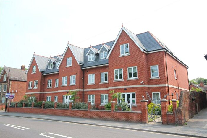 2 Bedroom Flat To Rent In Boundary View, Woodbridge Road, GU1