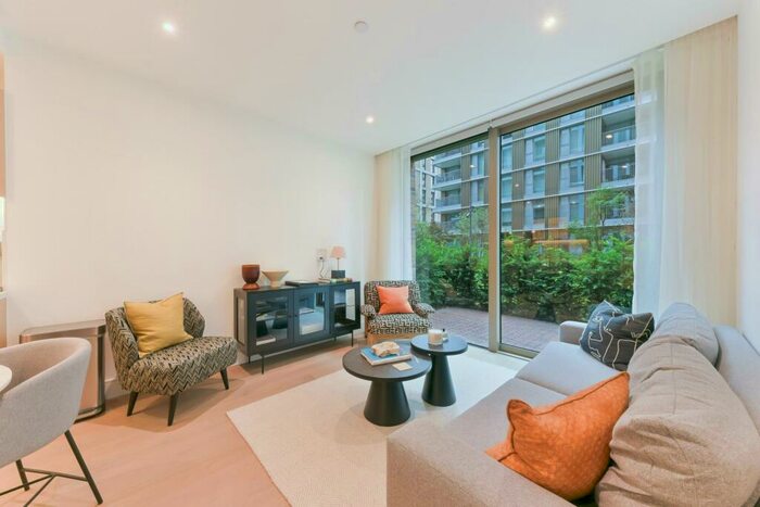 1 Bedroom Apartment To Rent In Salisbury House, Prince Of Wales Drive, London, SW11
