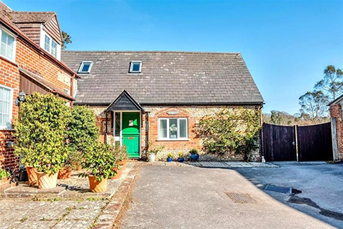 4 Bedroom End Of Terrace House For Sale In Tincleton, Dorchester, DT2