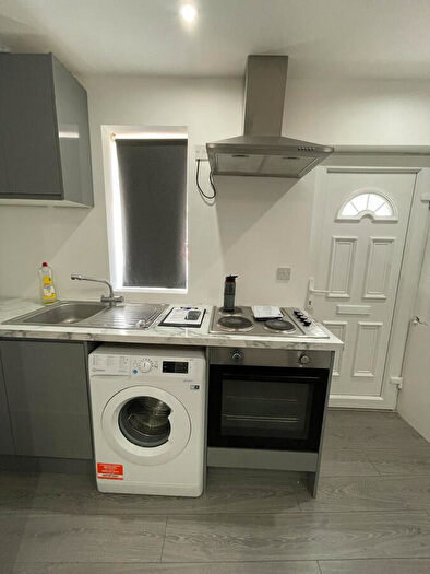 1 Bedroom Apartment To Rent In Wellesley Road, Croydon, CR0