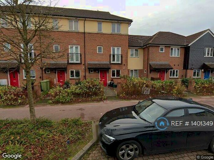 4 Bedroom Terraced House To Rent In Oakworth Avenue, Broughton, Milton Keynes, MK10