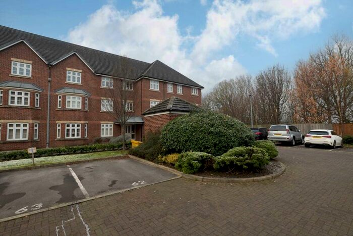 2 Bedroom Apartment To Rent In Brattice Drive, Manchester, M27