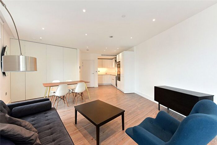 3 Bedroom Flat For Sale In New Drum Street, London, E1