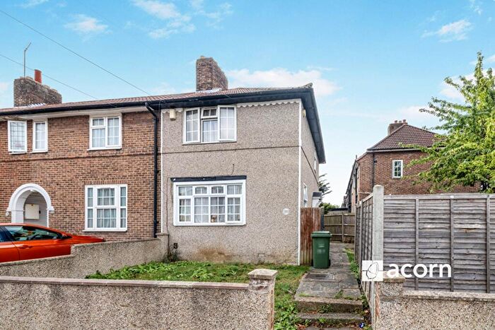 3 Bedroom End Of Terrace House To Rent In Reigate Road Bromley, BR1