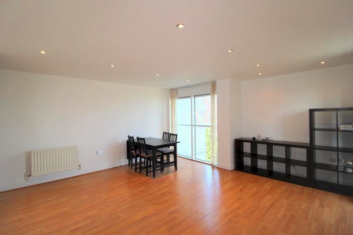 2 Bedroom Apartment To Rent In Erebus Drive, London, SE28