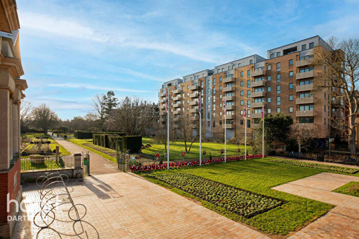 1 Bedroom Apartment For Sale In Founders Court, Dartford, DA1