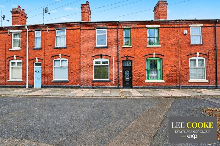 3 Bedroom Terraced House For Sale In Bilhay Lane, West Bromwich, B70