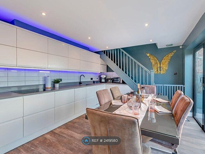 3 Bedroom Semi-Detached House To Rent In Bobbin Lodge Hill, Chartham, Canterbury, CT4