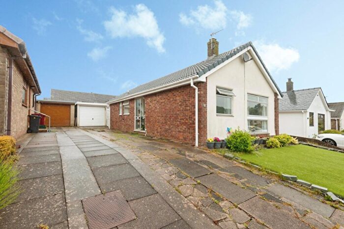 3 Bedroom Detached Bungalow For Sale In Skelwith Drive, Barrow-in-Furness, LA14