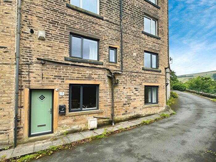 2 Bedroom End Of Terrace House For Sale In Jowler, Luddendenfoot, Halifax, West Yorkshire, HX2