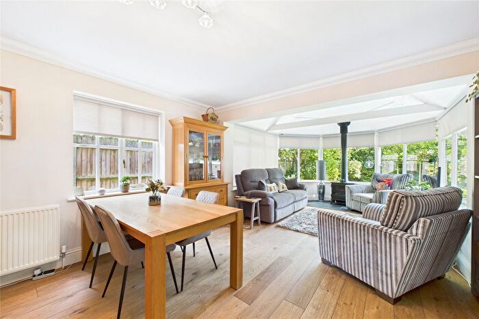 4 Bedroom Detached House For Sale In Thibet Road, Sandhurst, Berkshire, GU47