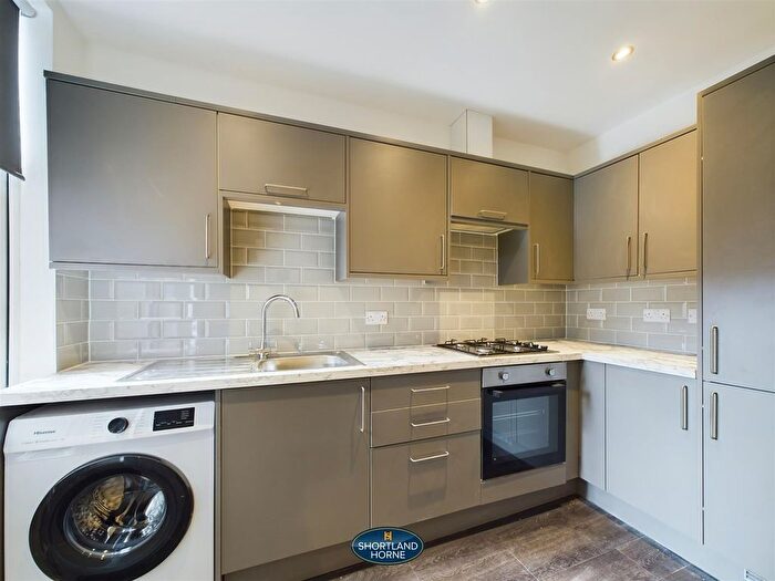 2 Bedroom Flat To Rent In Marlborough Road, Stoke, Coventry, CV2