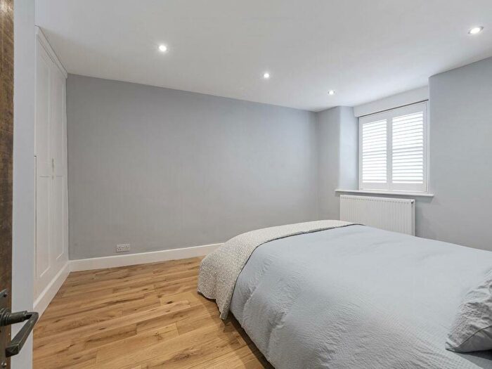 2 Bedroom End Of Terrace House For Sale In Hound Street, Sherborne, DT9