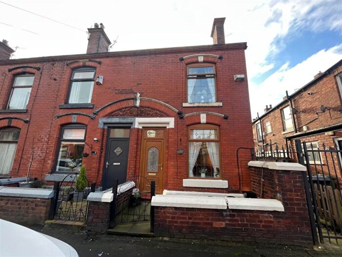 3 Bedroom End Of Terrace House For Sale In Ramsden Street, Ashton-Under-Lyne, OL6