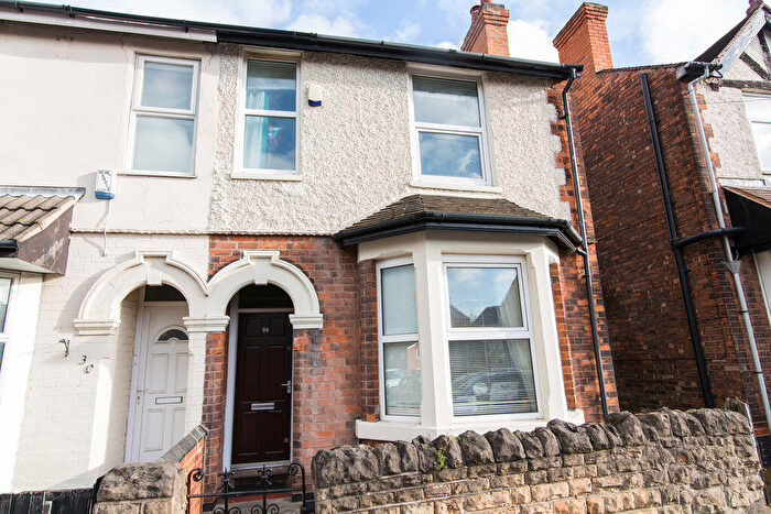 4 Bedroom Terraced House To Rent In Faraday Road, Nottingham, NG7