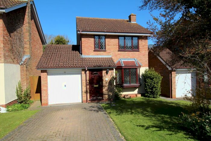 3 Bedroom Detached House To Rent In The Dingle, Daventry, Northants, NN11