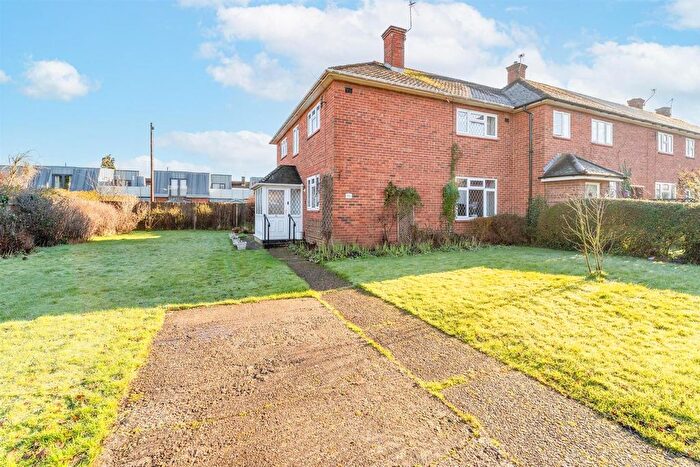 3 Bedroom End Terrace House For Sale In Buckingham Road, Borehamwood, WD6