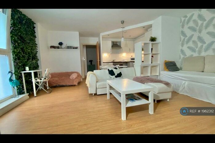 1 Bedroom Flat To Rent In Docklands Excel, London, E16