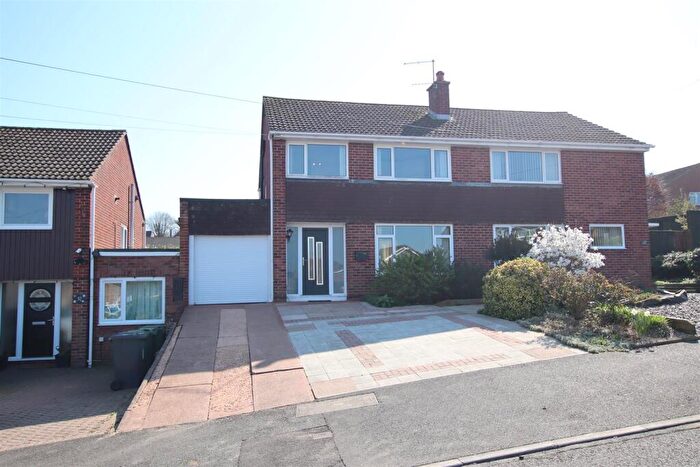3 Bedroom Semi Detached House For Sale In Broadfields Road, Broadfields, Exeter, EX2