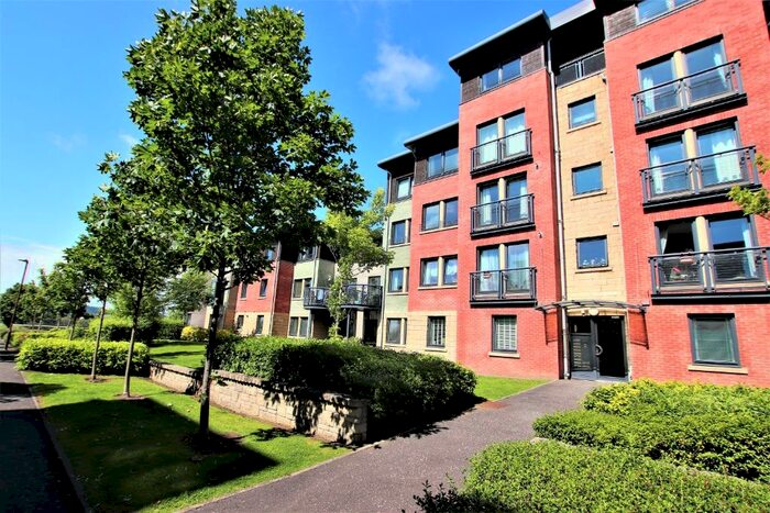 2 Bedroom Flat To Rent In Meggetland View, Craiglockhart, Edinburgh, EH14