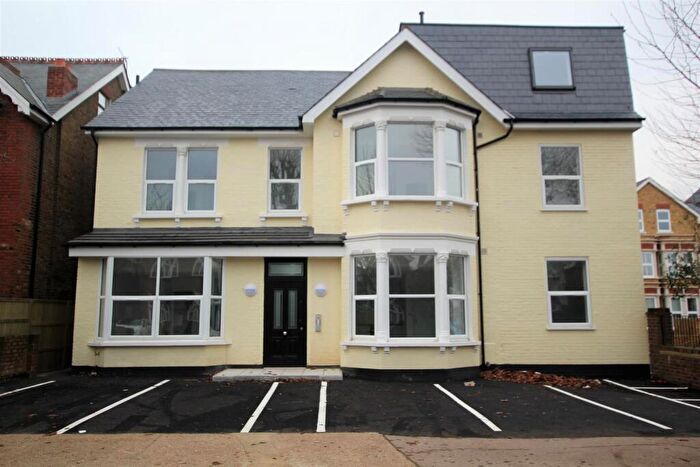 Studio To Rent In Beaufort Road, Kingston, KT1