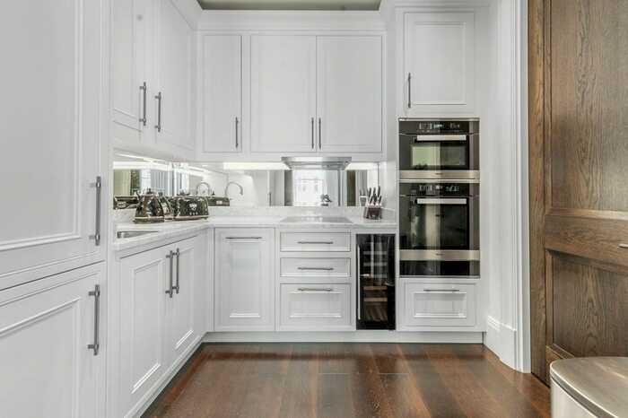 2 Bedroom Flat To Rent In Prince Of Wales Terrace, High Street Kensington, London, W8