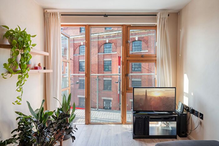 1 Bedroom Flat To Rent In Hungerford Road, London, N7