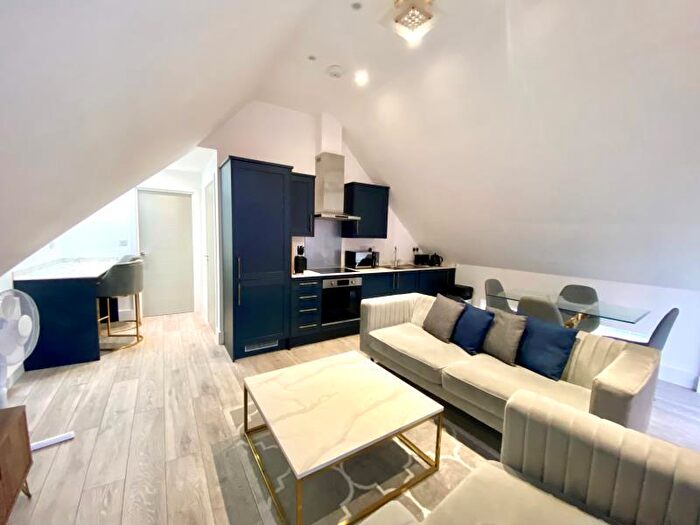 2 Bedroom Apartment To Rent In Camberley, GU15