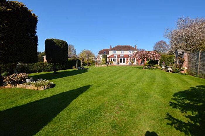 4 Bedroom Detached House For Sale In First Drift, Wothorpe, Stamford, PE9