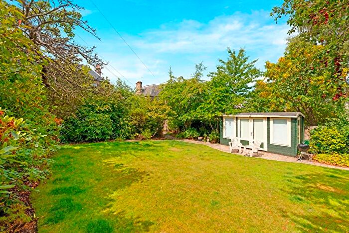 4 Bedroom Flat To Rent In Braid Avenue, Morningside, Edinburgh, EH10