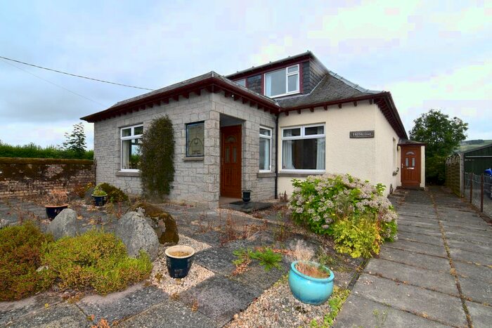 3 Bedroom Detached House For Sale In St. Ninians Road, Alyth, Blairgowrie, PH11