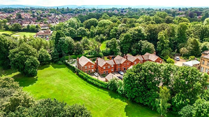 4 Bedroom Detached House For Sale In Prince Lee Gardens, Heaton Moor, Stockport, SK4