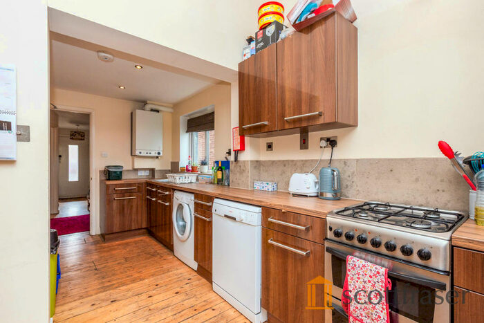 4 Bedroom Semi-Detached House To Rent In St. Leonards Road, Headington, OX3