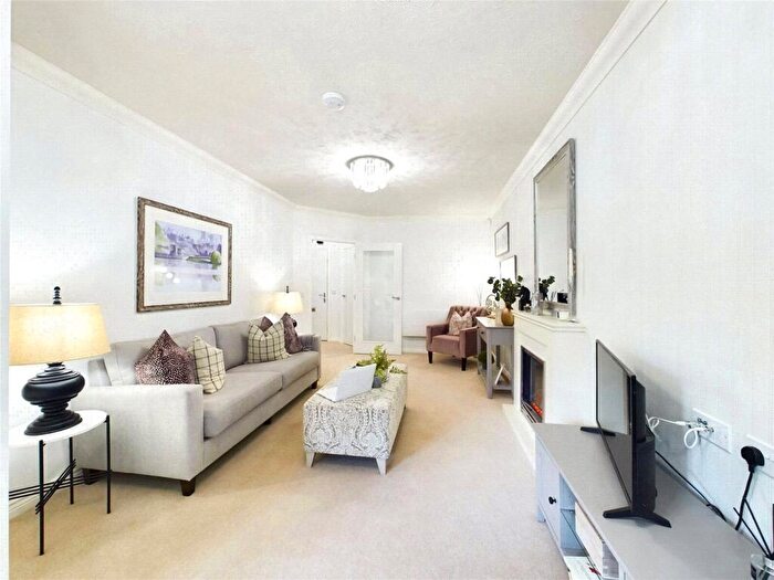 1 Bedroom Apartment For Sale In Ryland Drive, Witham, Essex, CM8