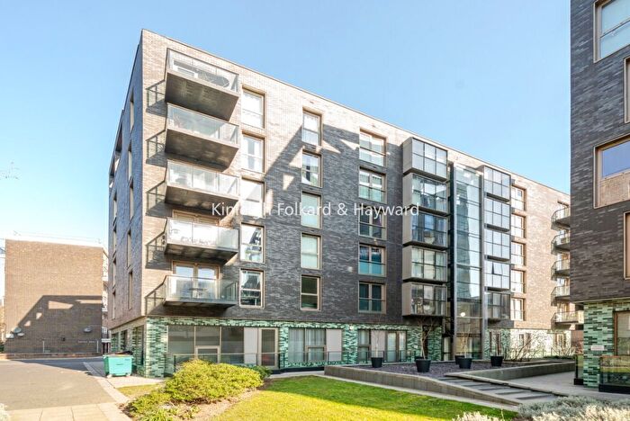 Studio To Rent In Haven Way, London, SE1