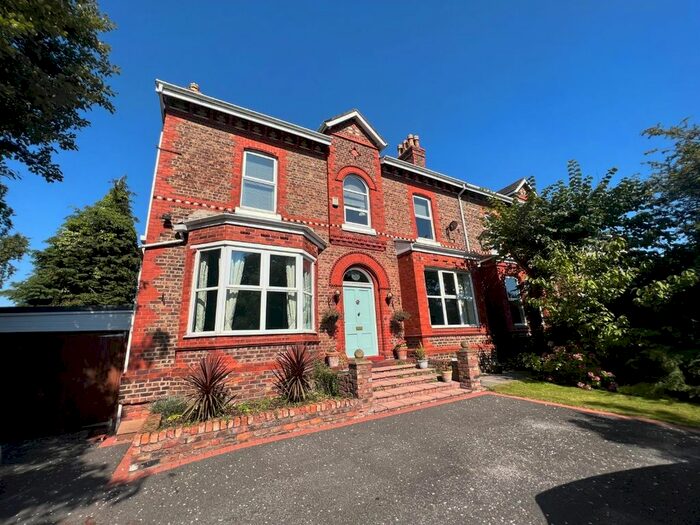 6 Bedroom Semi-Detached House To Rent In College Road, Crosby, Liverpool, L23