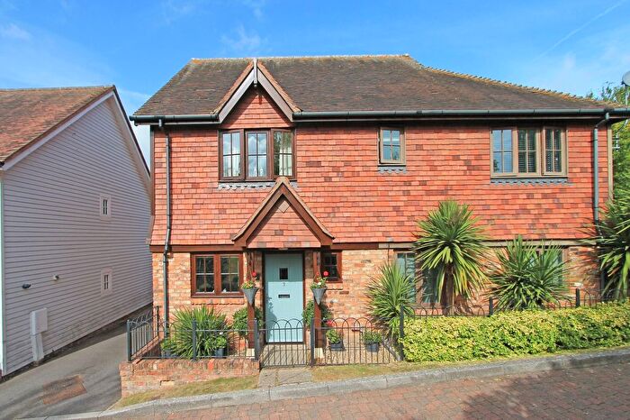 2 Bedroom Semi-detached House For Sale In Lower St. Marys, Ticehurst, TN5